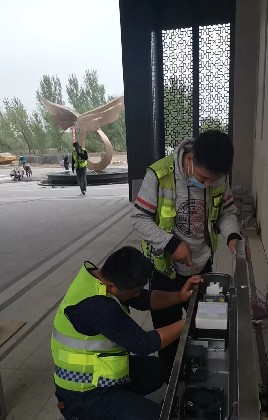 克服重重困难，各个工程陆续开工！